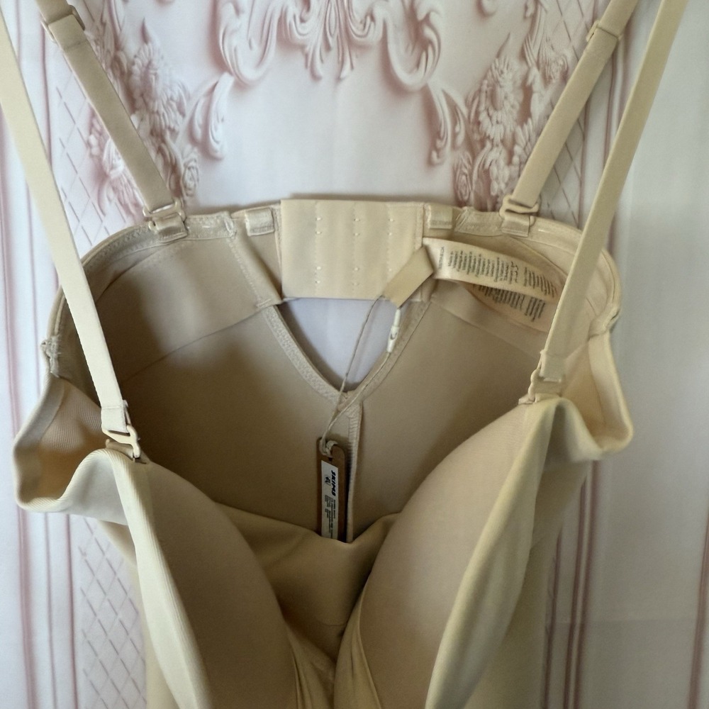 SKIMS Body CS Underwire Mid Thigh Bodysuit Size XS Sand NWT $138 - Picture 7 of 12